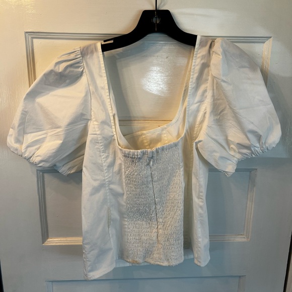NWOT J.Crew corset like top with ruched back and puff sleeves. Statement blouse! - Picture 5 of 7